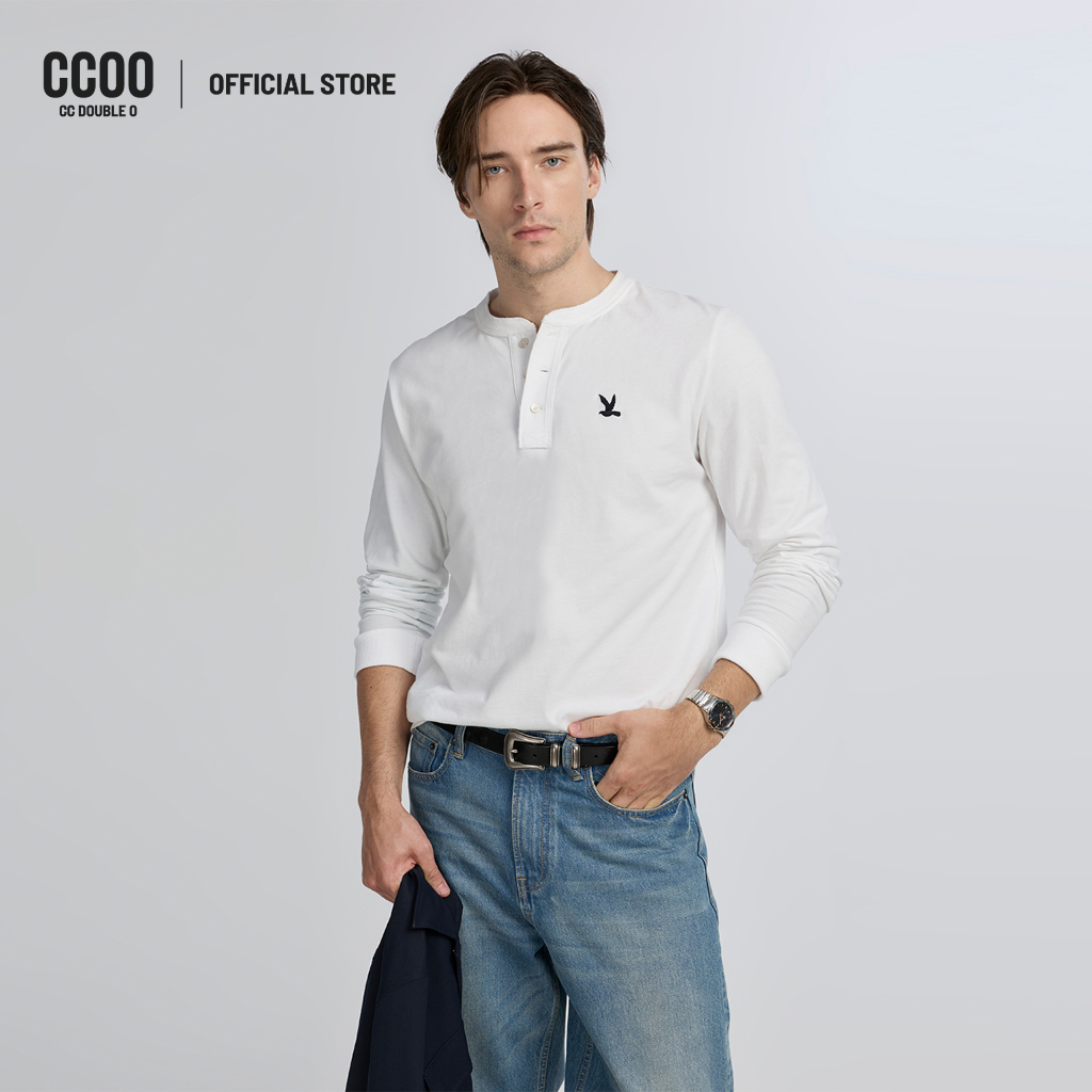 CC DOUBLE O SIGNATURE LONG SLEEVE HENLEY TEE ผู้ชาย เสื้อยืดคอเฮนรี่แขนยาวปักโลโก้นก รุ่น O26WGMA023 (AW26 #P2)