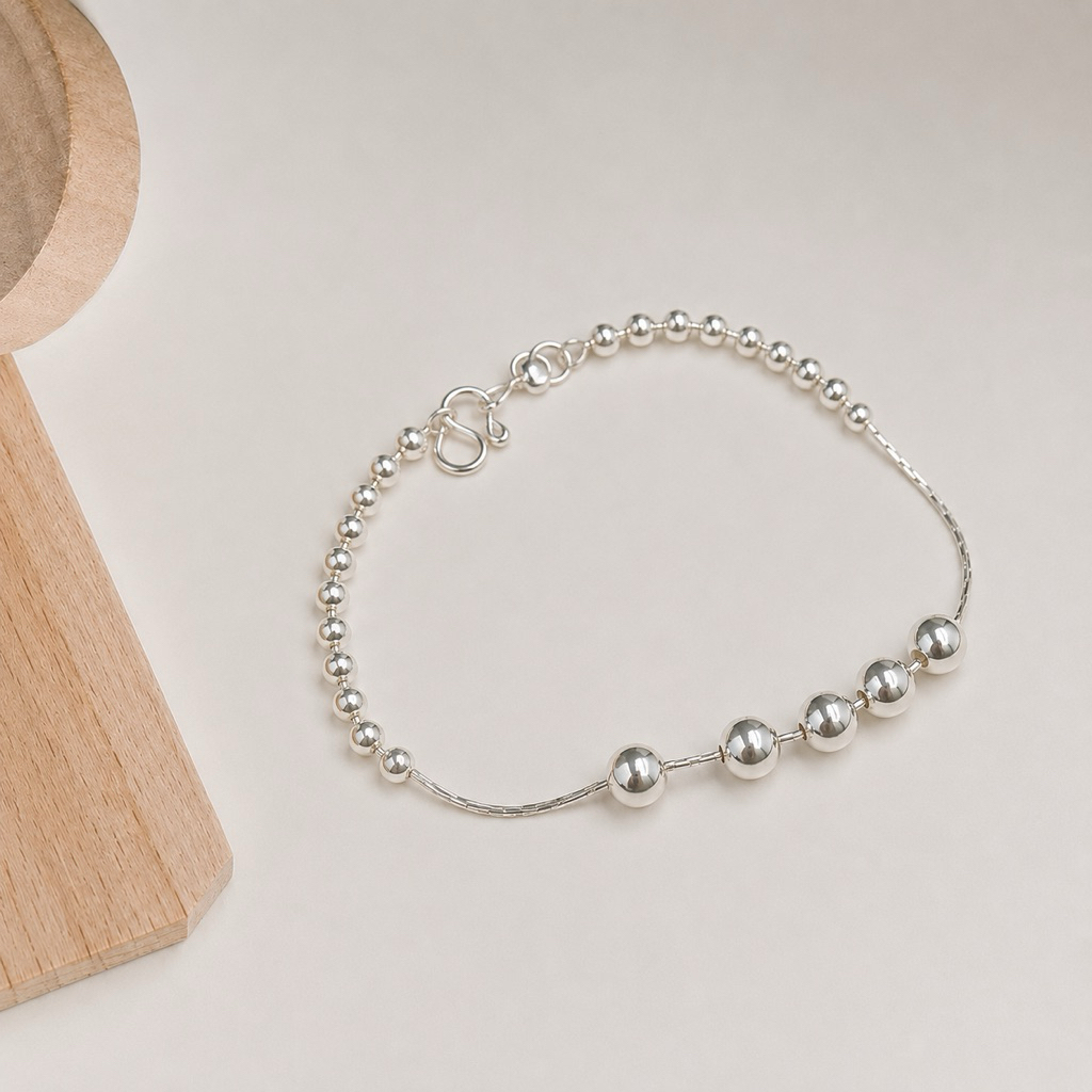 Lunary / สร้อยข้อมือเงิน 92.5  Ball Bracelet
