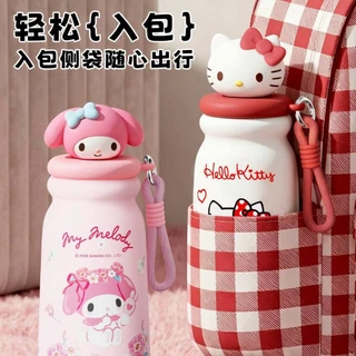 กระติกน้ำเก็บอุณหภูมิ Sanrio สินค้าลิขสิทธิ์แท้💯💯💯 แบบฝาเกลียว มีหลอดดูด ขนาดความจุ 440 ml มี 4 ลาย ราคา 429 บาท