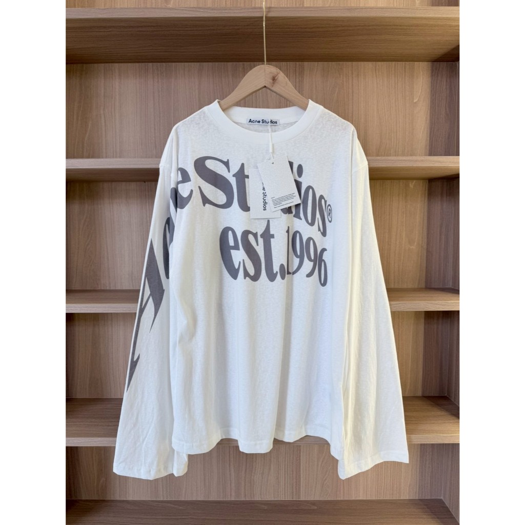 PP224 เสื้อแขนยาว AC st Est.1996 Big Print Long Sleeve in white