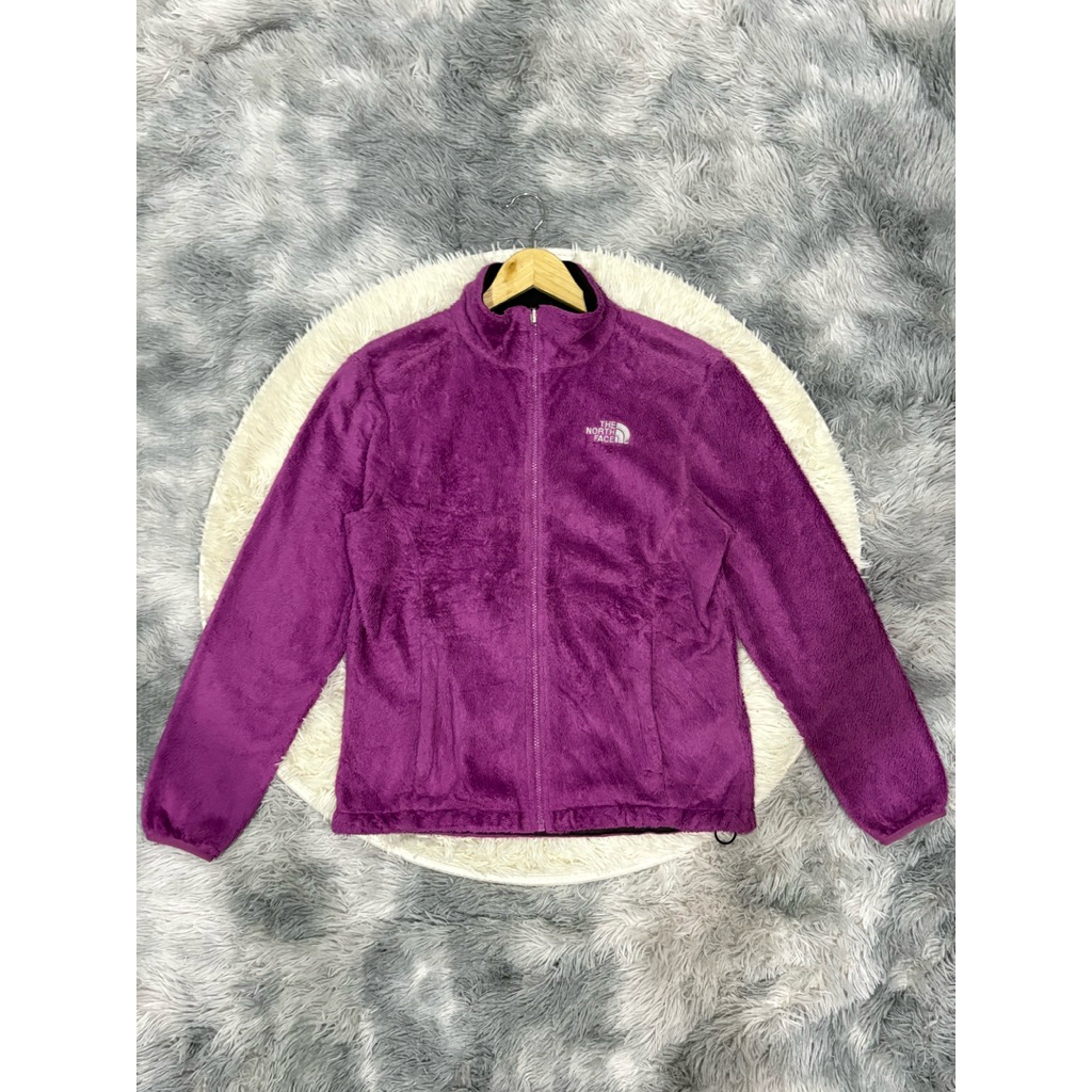 เสื้อกันหนาวขนมิ้ง สีม่วงแบรนด์ The North Face แท้มือ2 💜✨ตำหนิหัวซิปหลุดแต่ใช้งานได้ปกติ สวยอุ่น