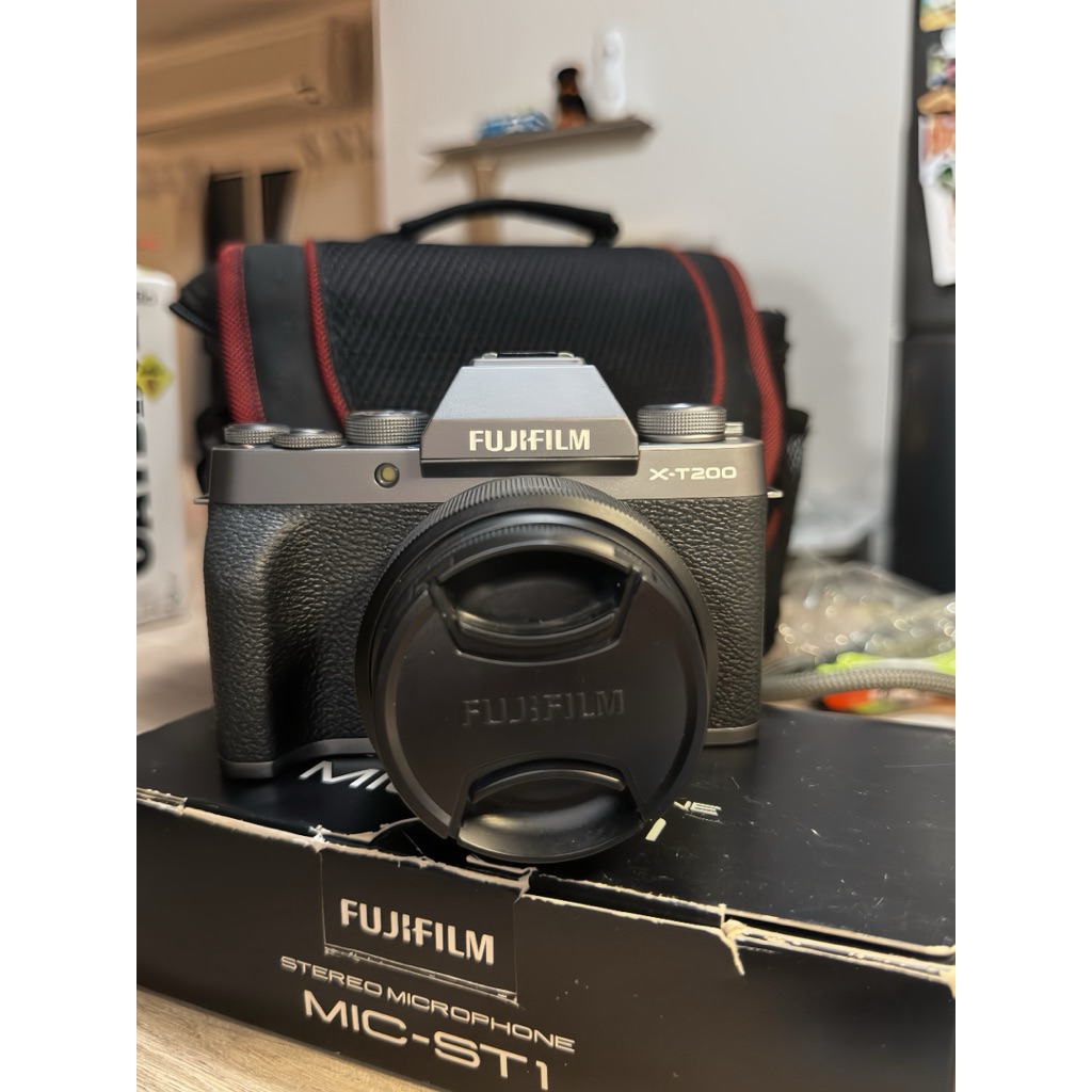 FUJI XT200พร้อมเลนส์15-45mmมีไมค์แถมค่ะ📷