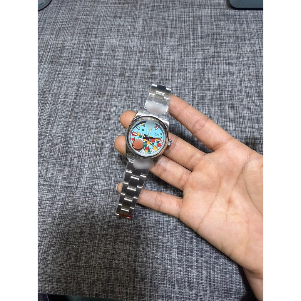 นาฬิกาข้อมือแฟชั่น  หน้าปัดหรูหรามาก สายสแตนเลส ข้อมือเล็กใส่ได้ ขนาด31มม ระบบออโต้