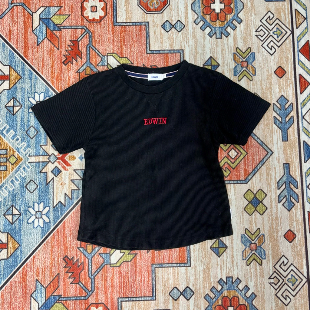 เสื้อครอป EDWIN มือสอง