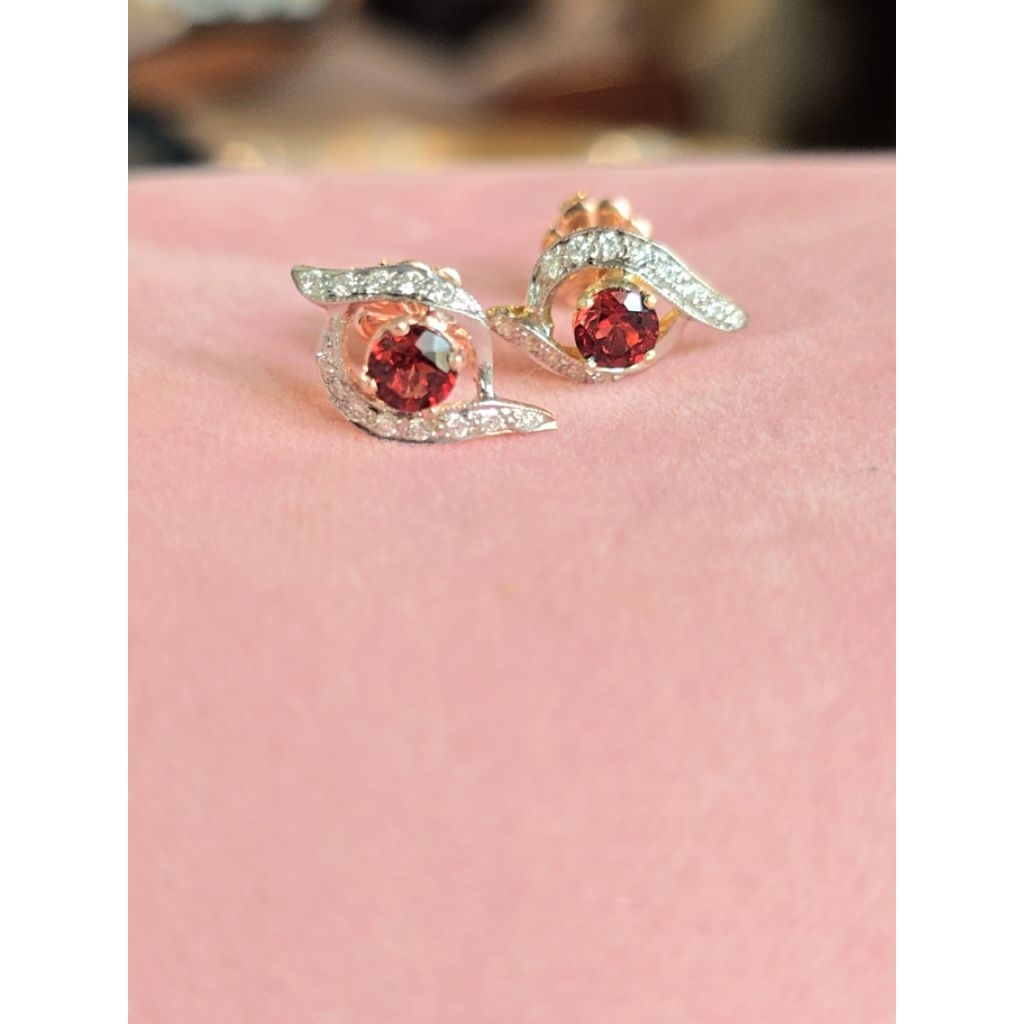 Evil eye earrings ,เพทายแท้