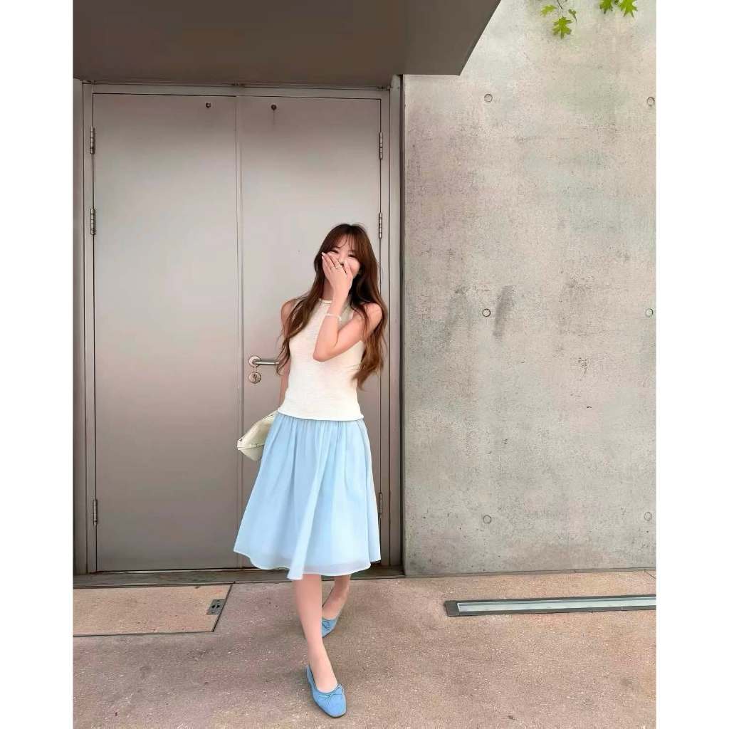 Mogwany พรี / Keira Set (เสื้อ+กระโปรง)  เสื้อทรงสวย กระโปรงผ้าพลิ้ว ใส่สบาย ใส่เที่ยว ทำงาน น่ารักมาก