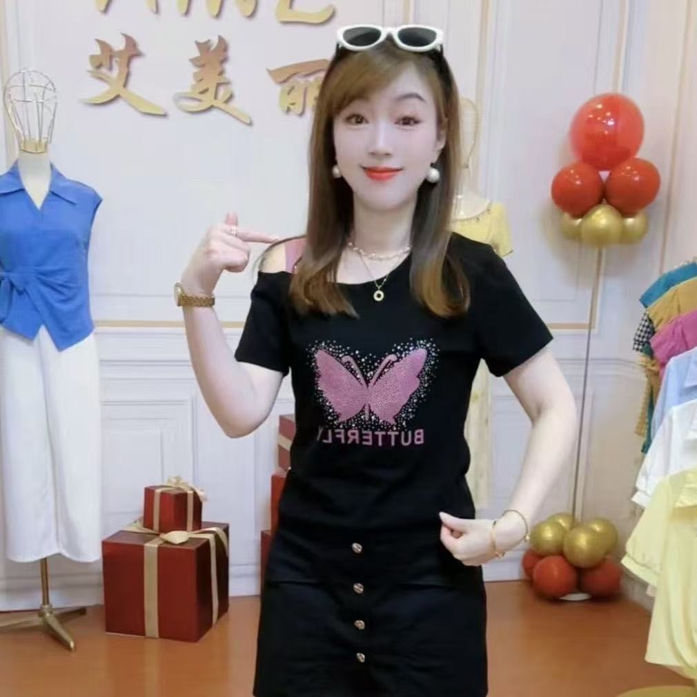 เสื้อยืดแขนสั้นเปิดไหล่ดีไซน์เก๋สำหรับผู้หญิง รูปที่ 8