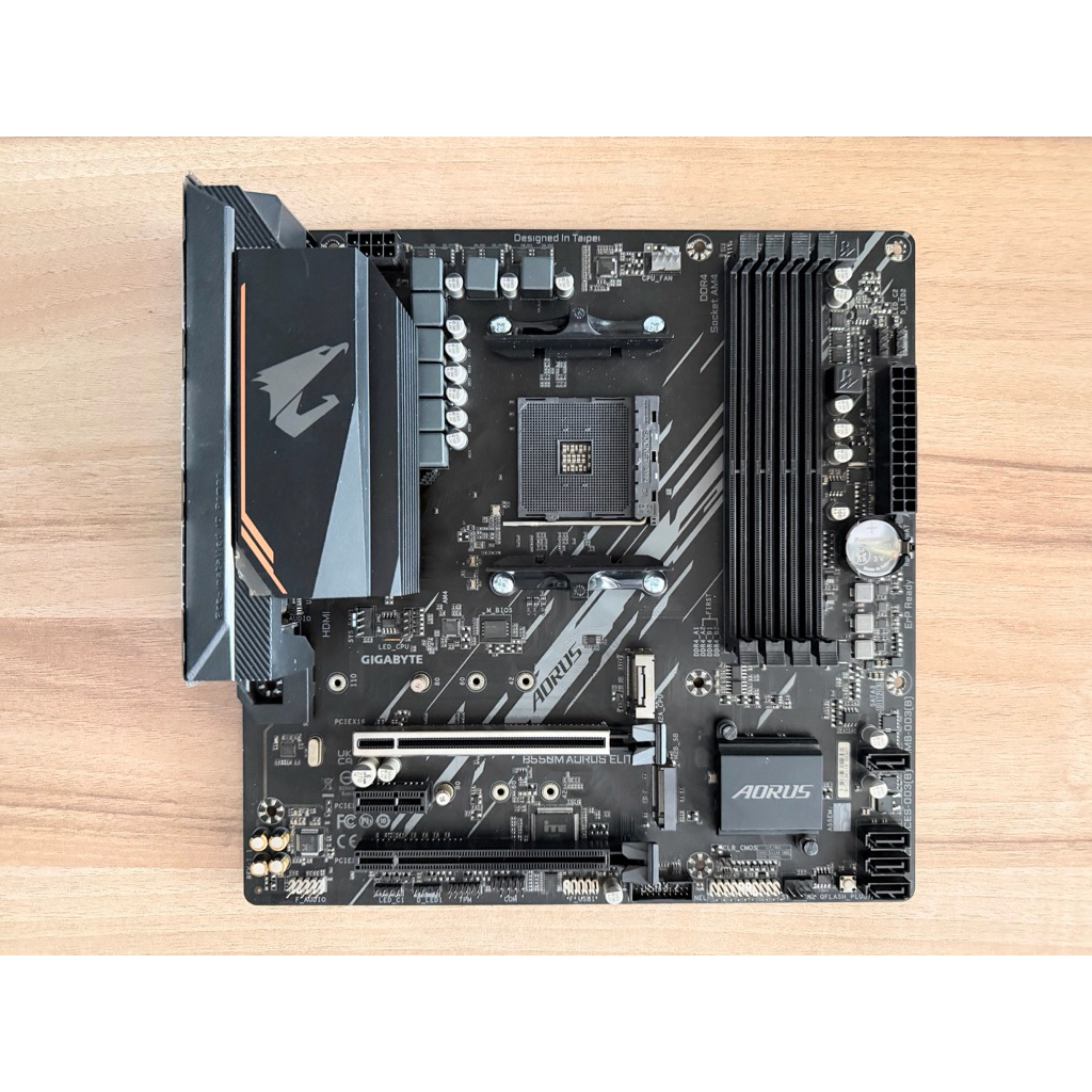 เมนบอร์ด aorus b550m elite am4