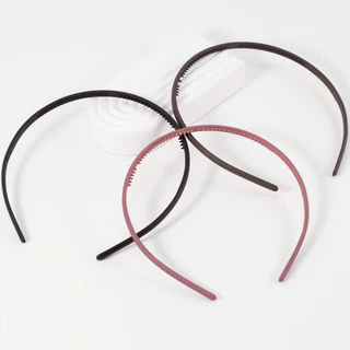 ที่คาดผมเนื้อด้าน หนา 6 mm วัสดุน้ำหนักเบา ยืดหยุ่นได้ดี ไม่บีบขมับ ยึดผมแน่น ไม่เจ็บหัว