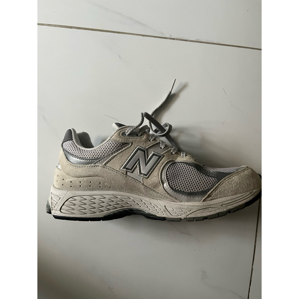 New balance 2002R Grey