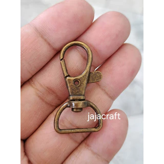 ตะขอเกี่ยวกระเป๋า(คอหมา) แพ็ค 10 ชิ้น ช่องสอดด้านล่างวัดด้านใน 1.5 cm สูง 3.5 cm.