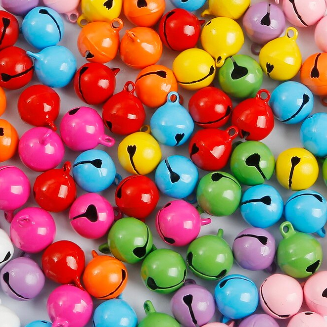 10Pcs/14X17mm พวงกุญแจจี้กระดิ่งสีรุ้งโดปามีน DIY ระฆังเหล็กทาสี
