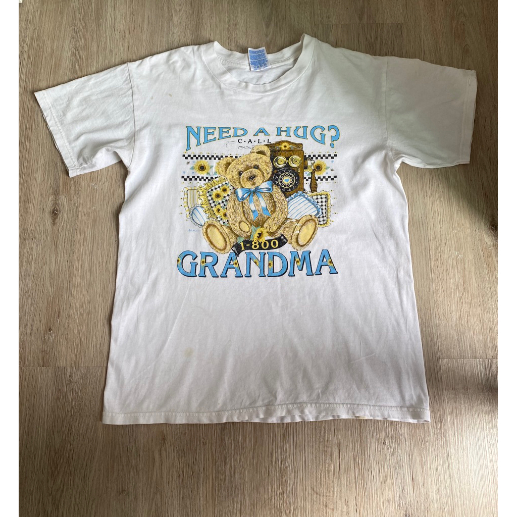 รหัสTP1 Vintage T-Shirt tag:Gildan ขนาด: อก38นิ้ว ยาว 26นิ้ว  ตำหนิ: เปื้อน ราคา: 220บาท💓 #vintagets