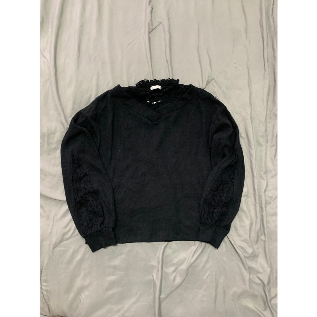 เสื้อไหมพรมแอกเซส ฟามสีดำมือสอง Cardigan Axes Framme Black U-sed [4-6axes]