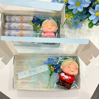 ของขวัญ“วันแม่” กล่องใส่ธนบัตรเอง 4ใบ พร้อมตุ๊กตา ขนาดกล่อง7.7x15cm