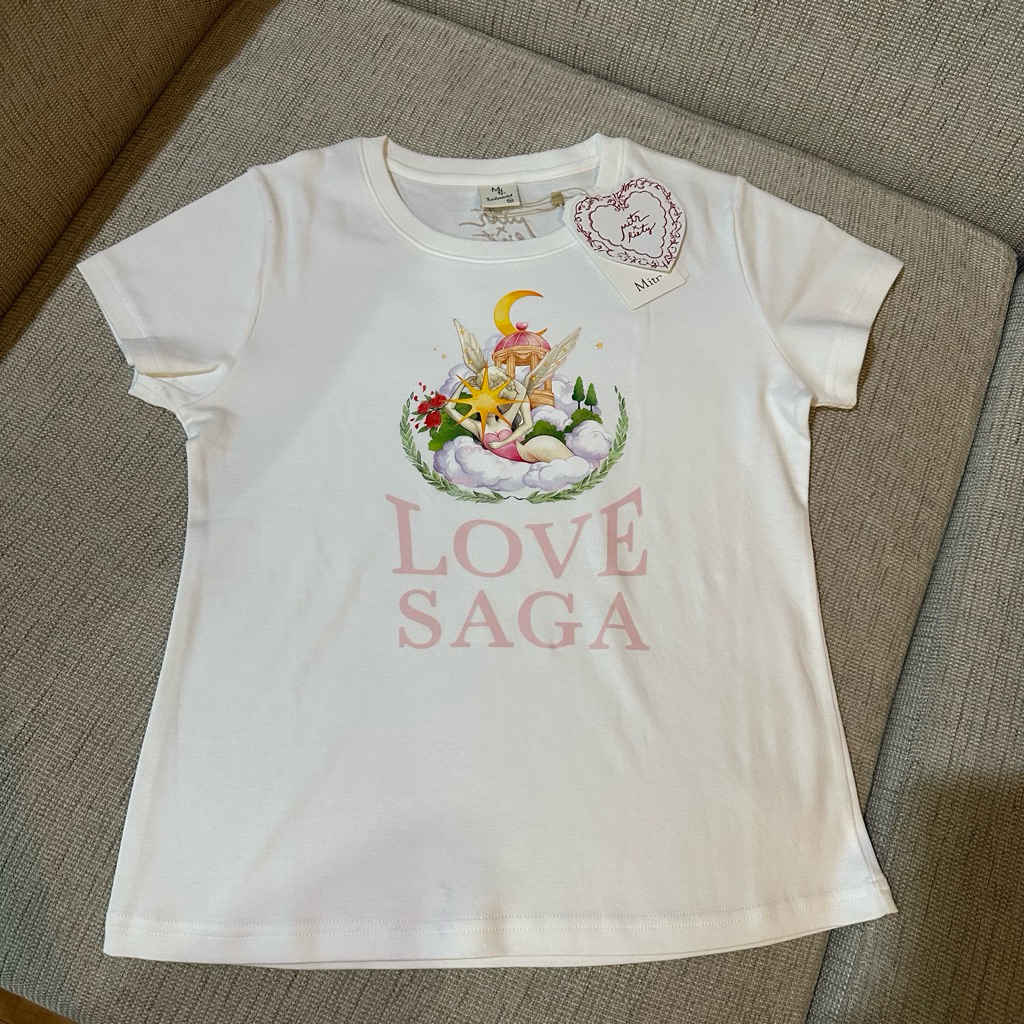 Mitr x Riety Love Saga Tshirt เสื้อยืด พิมพ์ลาย สีขาว
