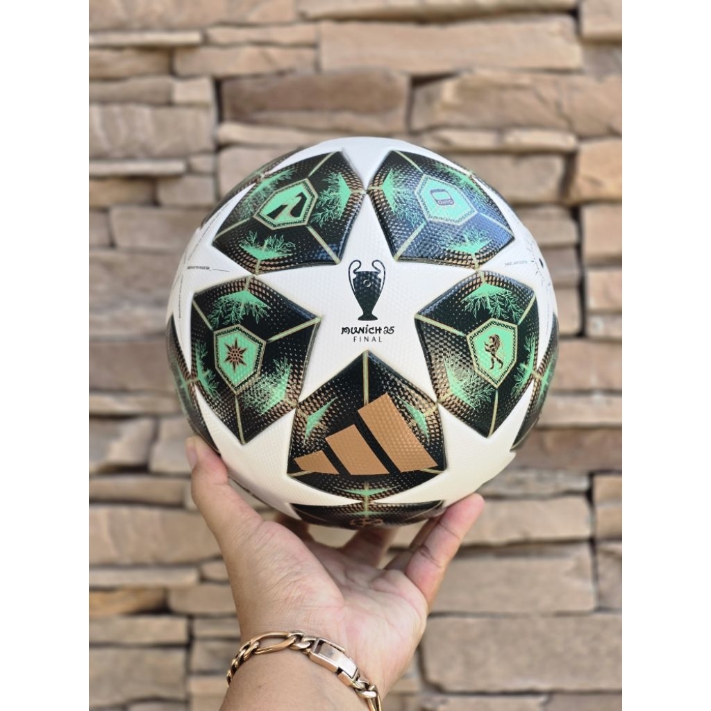 ลูกฟุตบอล ADIDAS OFFICAL MATCH BALL LEAGUE ของแท้100% ไร้ตะเข็บ ทน คุณภาพ ขนาดเบอร์ 5 (ป้าย 1,400) JH1296