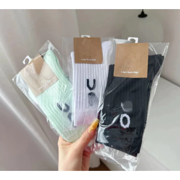 (พร้อมส่งในไทย)แฟชั่นผู้หญิงผู้ชายฮาราจูกุถุงเท้ากีฬาQC SOCKS