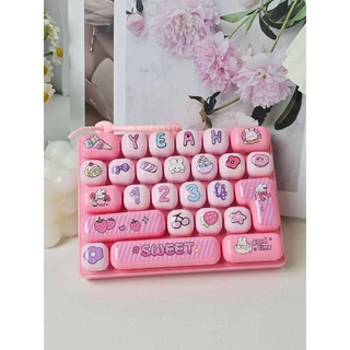 (พร้อมส่งจากไทย) คลิ๊กเกอร์ คีย์แคป ของเล่นปุมกด สนุก คลายเครียด 26 ปุ่ม ขนาด 14x10cm.