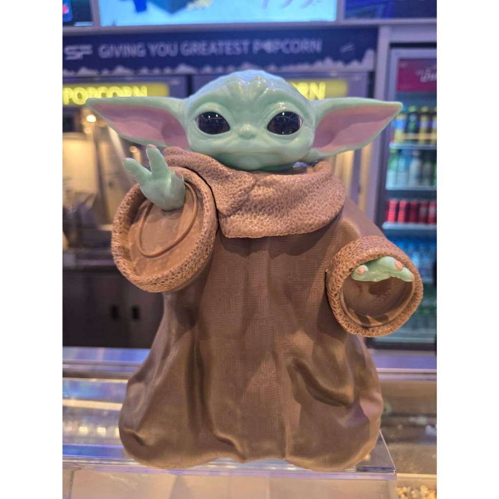 ถังป๊อปคอร์น GROGU FORCE 2026 Movie The Mandalorian and Grogu *New *