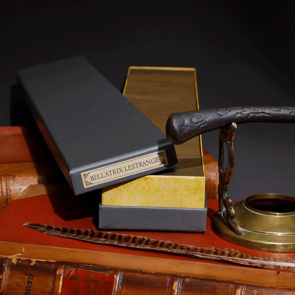 🪄ไม้กายสิทธิ์ เบลลาทริกซ์ เลสแตรงจ์ Bellatrix Lestrange's wand ลิขสิทธิ์แท้จาก The Noble Collection-