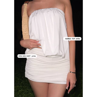 จัดส่งภายใน 2-3 วัน SEASON STUDIO - VERA MINI SKIRT / กระโปรงสั้น เอวต่ำ ดีเทลรูดทั้งตัว มีซับในกางเกง