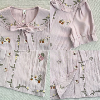 Glucoat | [A872] เสื้อคอบัวสีม่วงแขนตุ๊กตา ปักลายดอกไม้ พร้อมเชือกผูกโบว์ กระดุมหน้าใช้งานได้จริง