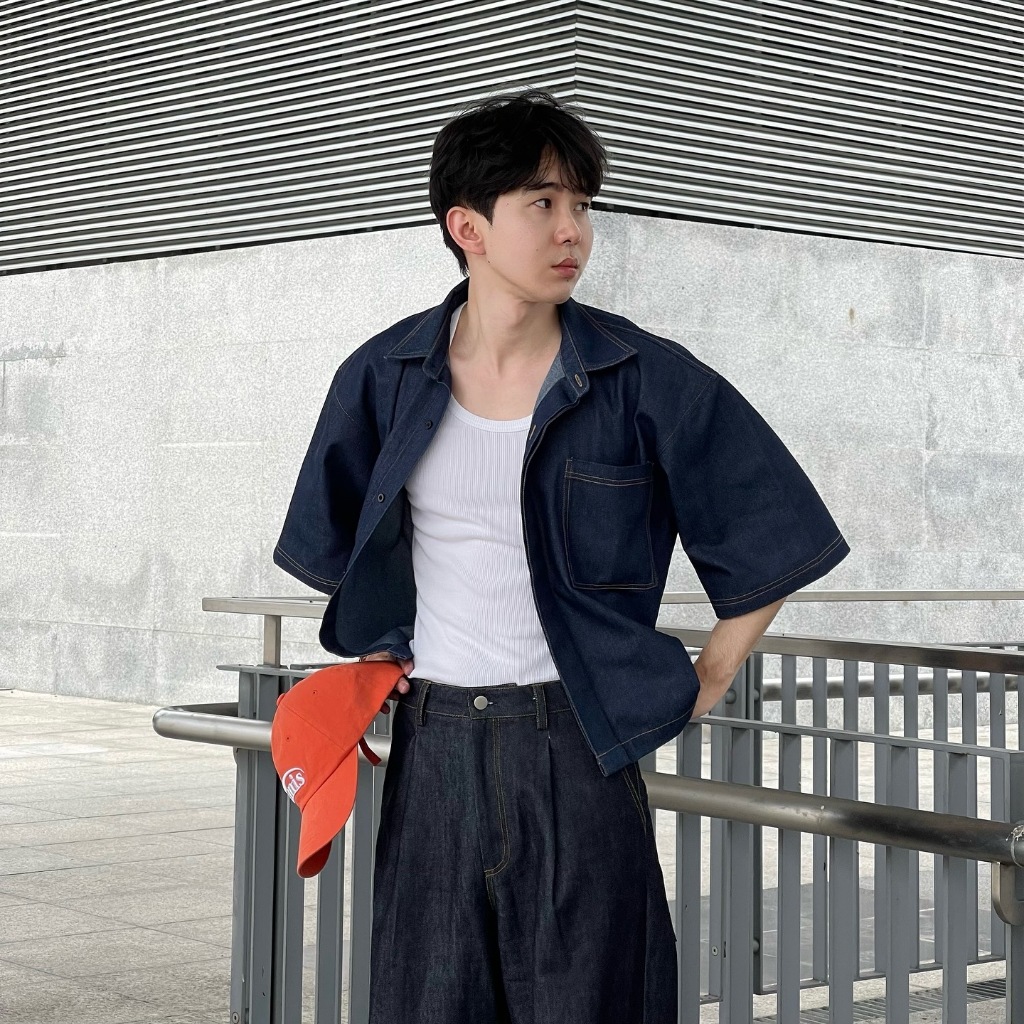 YRC.STUDIO Crop Boxy Shirt เสื้อเชิ้ตครอปผู้ชาย Boxy Oversized แขนสั้น สไตล์เกาหลี มินิมอล เสื้อเชิ้ตแฟชั่นผู้ชาย
