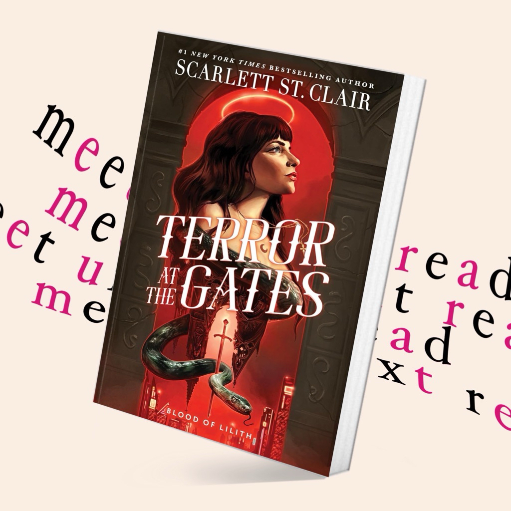 [Large Print / เล่มใหญ่] Terror at the Gates by Scarlett St. Clair