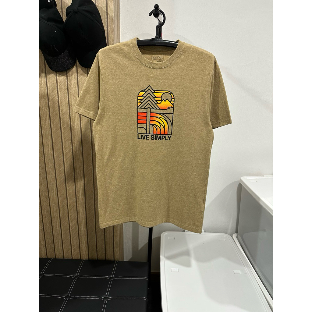 เสื้อยืด patagonia แท้💯 มือสอง