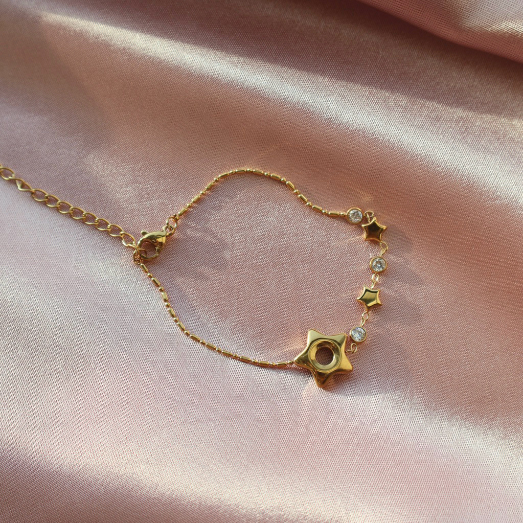 gigaglam cosmo blink bracelet | สร้อยข้อมือดาว สแตนเลสตีล