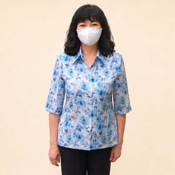 Daris เสื้อเชิ้ตผู้หญิง Woman's shirt เข้ารูป แขนสามส่วน ลายสีฟ้า วันแม่