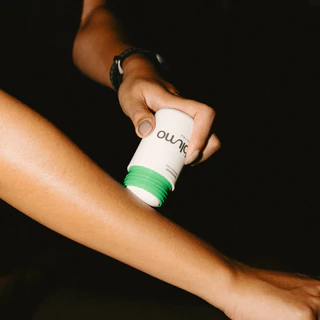 บาล์มสติ๊กระงับกลิ่นกาย Blumo Refillable Deodorant Stick (กลิ่น Matcha on Cloud)