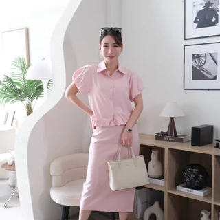 Lawyer Store | [9211007] เสื้อคอปก แขนจั๊ม ชายระบาย ชายมีดีเทลเย็บ2ชั้นพับเย็บย่น กระดุมเสื้อใช้งานได้จริง เสื้อทำงาน