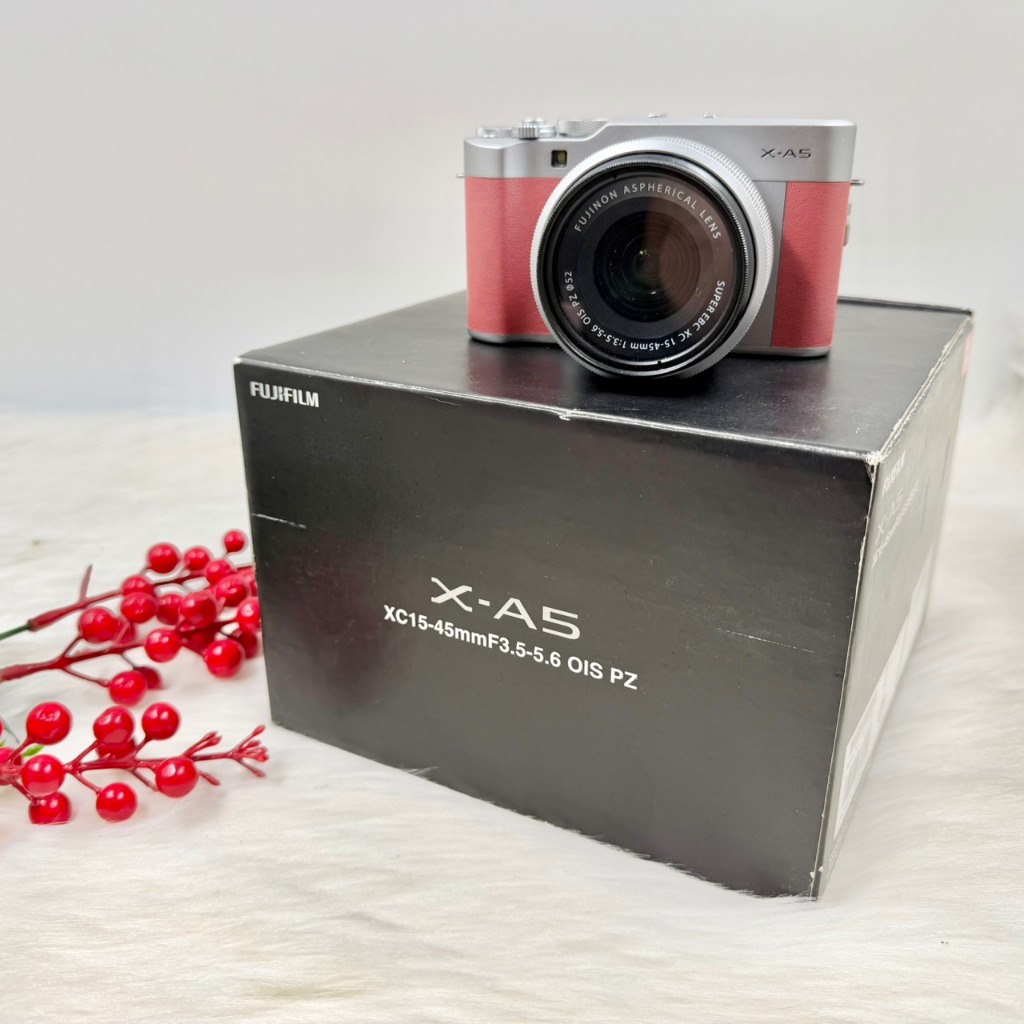 กล้อง fujifilm X-A5 พร้อมเลนส์ XC 15-45mm***