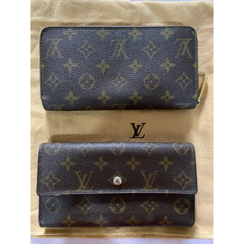กระเป๋าสตางค์ Louis Vuitton // อุปกรณ์ : ไม่มี