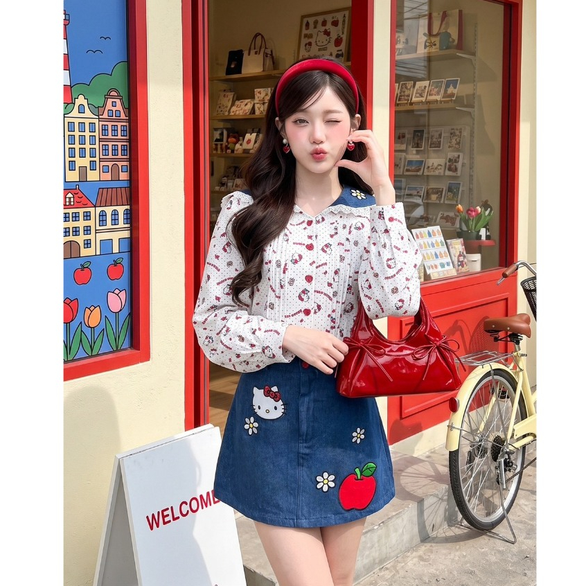 (มีถึง3XL) คิตตี้ Home Town Cat Set เซ็ต 2 ชิ้น เสื้อพิมพ์ลายกระดุมหน้าปกกะลาสี + กระโปรงยีนส์งานปัก ซับในกางเกง