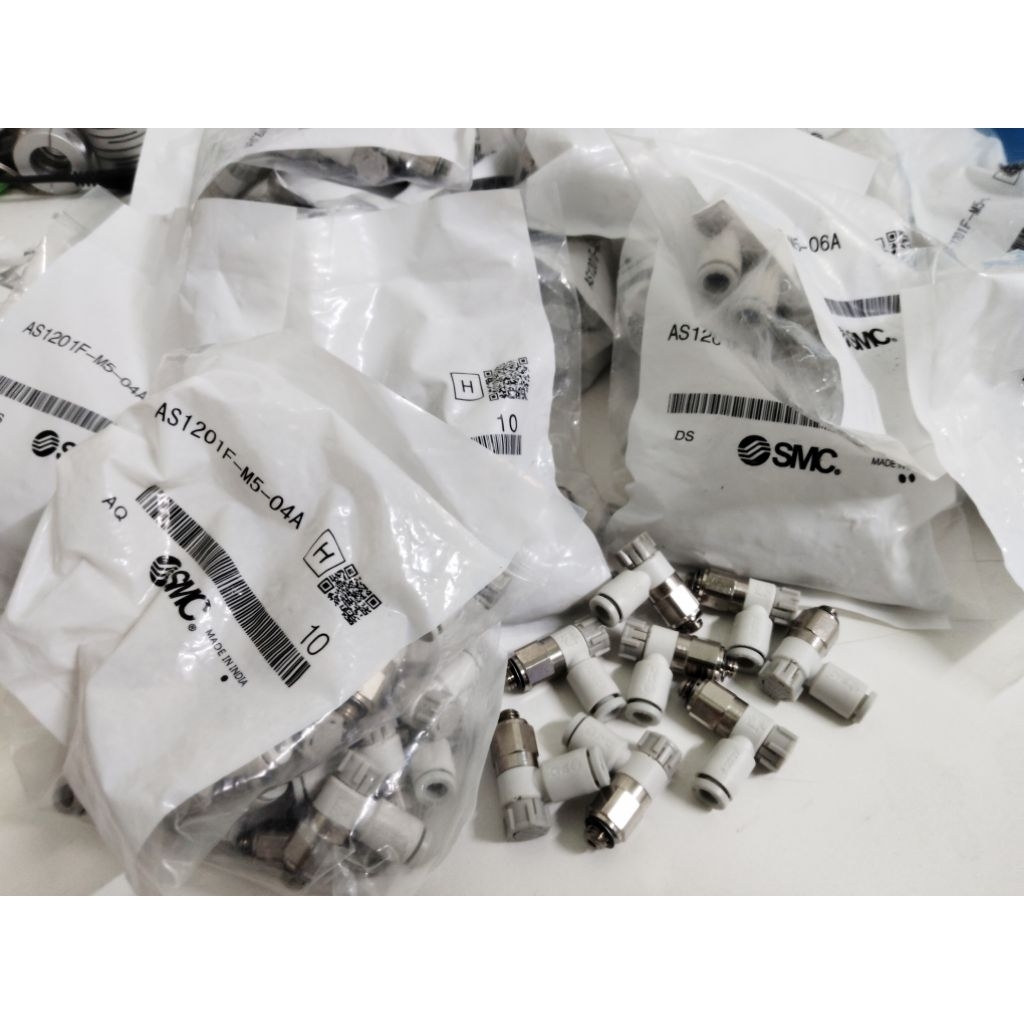 AS1201F-M5-04A SMC ข้อต่อปรับลม Speed
Controller with One-touch Fitting