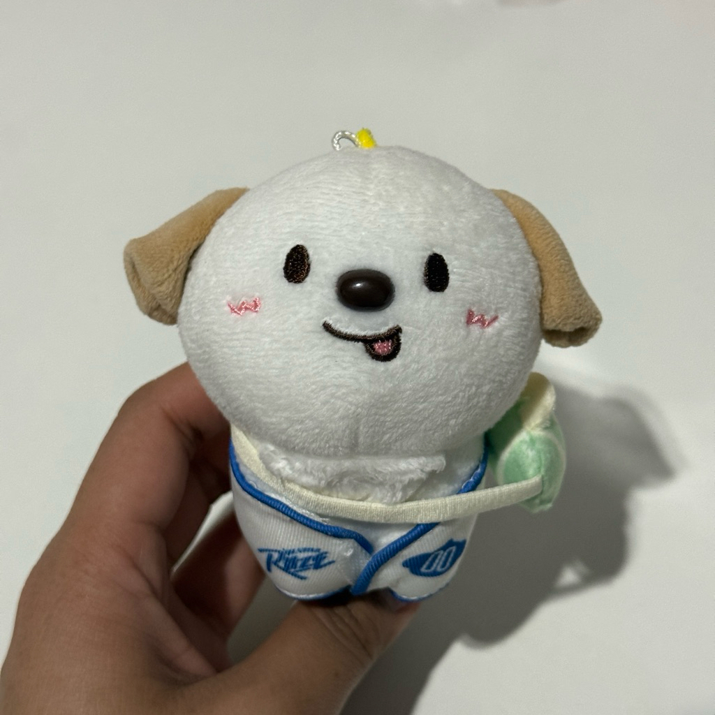 little riize 10cm doll keyring