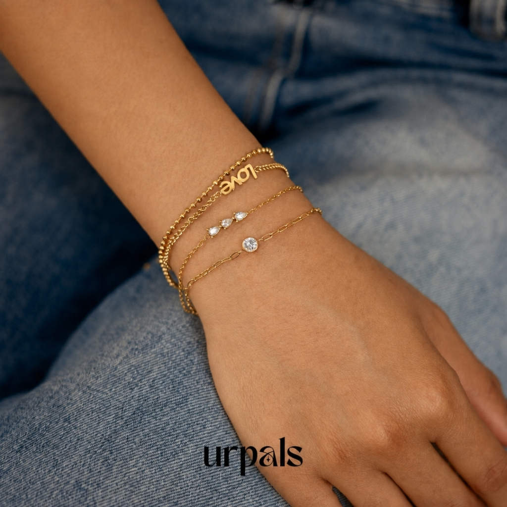 URPALS สร้อยข้อมือ Stainless ชุบทอง 18K ดีไซน์เก๋ ประดับเพชร เกรด Premium ทนน้ำ ทนเหงื่อได้ดี