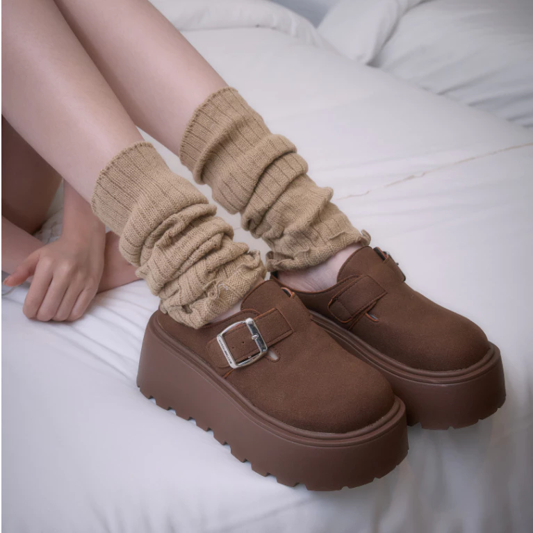 MERCY SLIP ON - MARSHMELLOW รองเท้าส้นตึก รองเท้าเปิดส้น คอลเลคชั่นใหม่เสริมความสูงด้านหลัง thumbnail 4