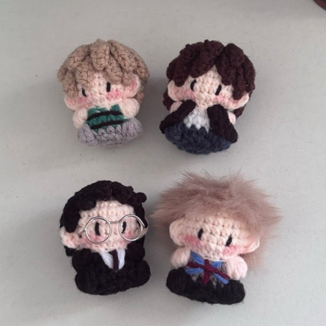 พวงกุจเเจไหมพรม 5 cm (สั่งทำแบบอื่นได้ค่ะ)