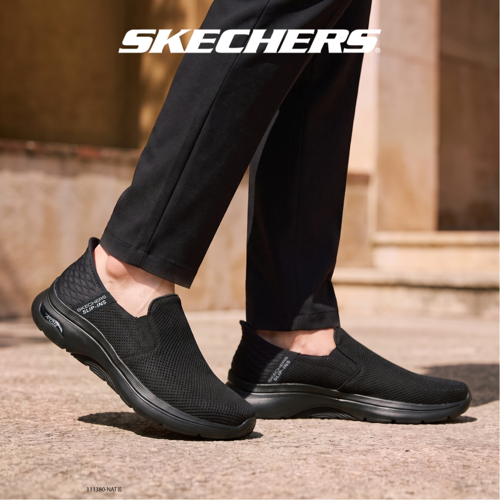 Skechers สเก็ตเชอร์ส รองเท้าผู้ชาย Men Slip-ins GOwalk Arch Fit 2.0 Hands Free 2 Walking Shoes - 216