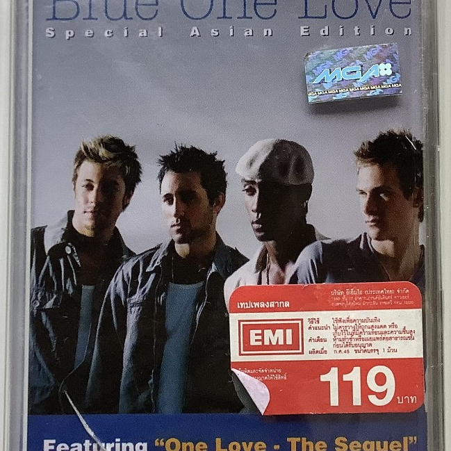 มือหนึ่ง Cassette Tape เทปคาสเซ็ตเพลง Blue อัลบั้ม One Love Special Asian Edition ลิขสิทธิ์ ซีล