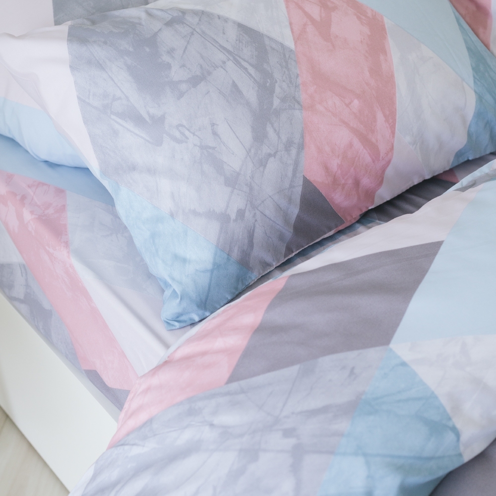Darling Mattress ที่นอนดาร์ลิ่ง ผ้านวมเย็บติดใยสังเคราะห์เคลือบซิลิโคนหุ้มผ้านาโนเทค