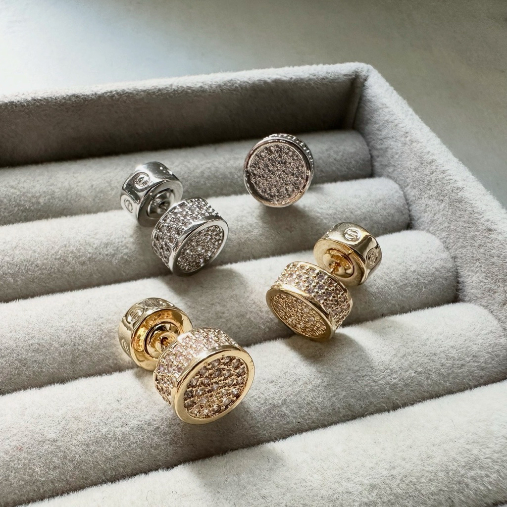 ต่างหูทรงกลมฝังคิวบิคดีไซน์รอบ