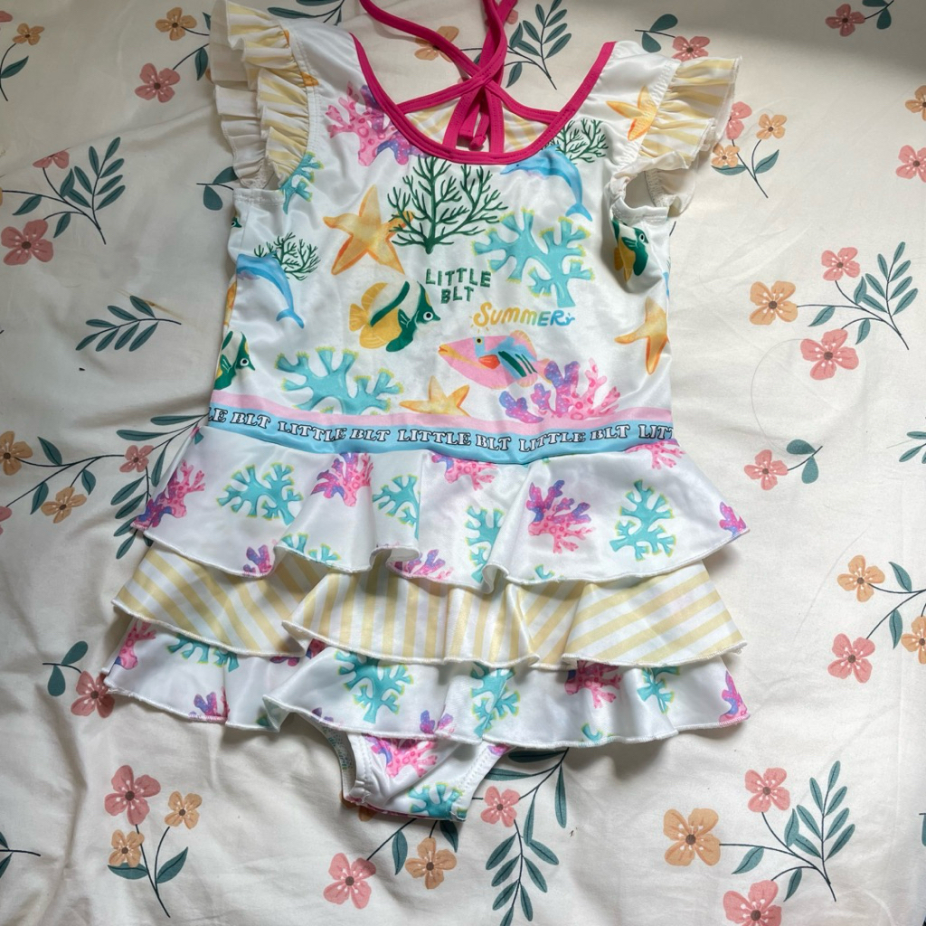 Used : Little Blt ชุดว่ายน้ำเด็ก size 5T(ทรงเล็ก)
