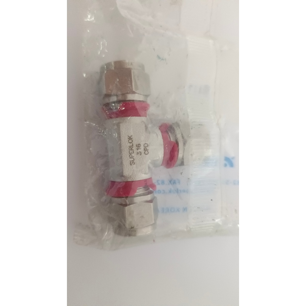 B118-0122-01-002SUTI-6(SS316) ข้อต่อสามทาง 3/8" แบบ Fitting สินค้าคงเหลือ/ชิ้น = 1 (PK-C113)