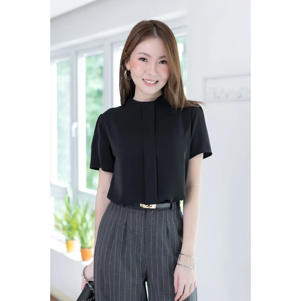 Narinari : MT5239 Sophie Band Collar Placket Blouse