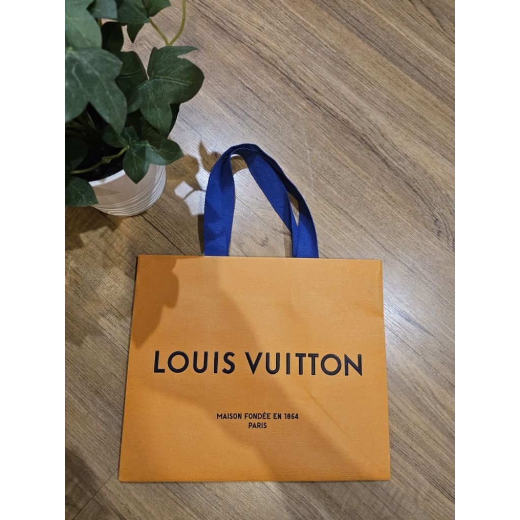 Louis Vuitton ถุงกระดาษ LV แท้